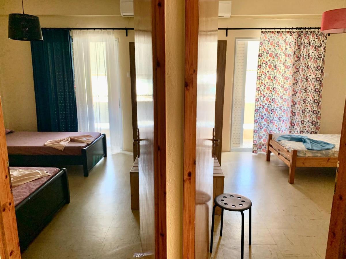 Nikol Apartments Olympiakí Aktí Dış mekan fotoğraf